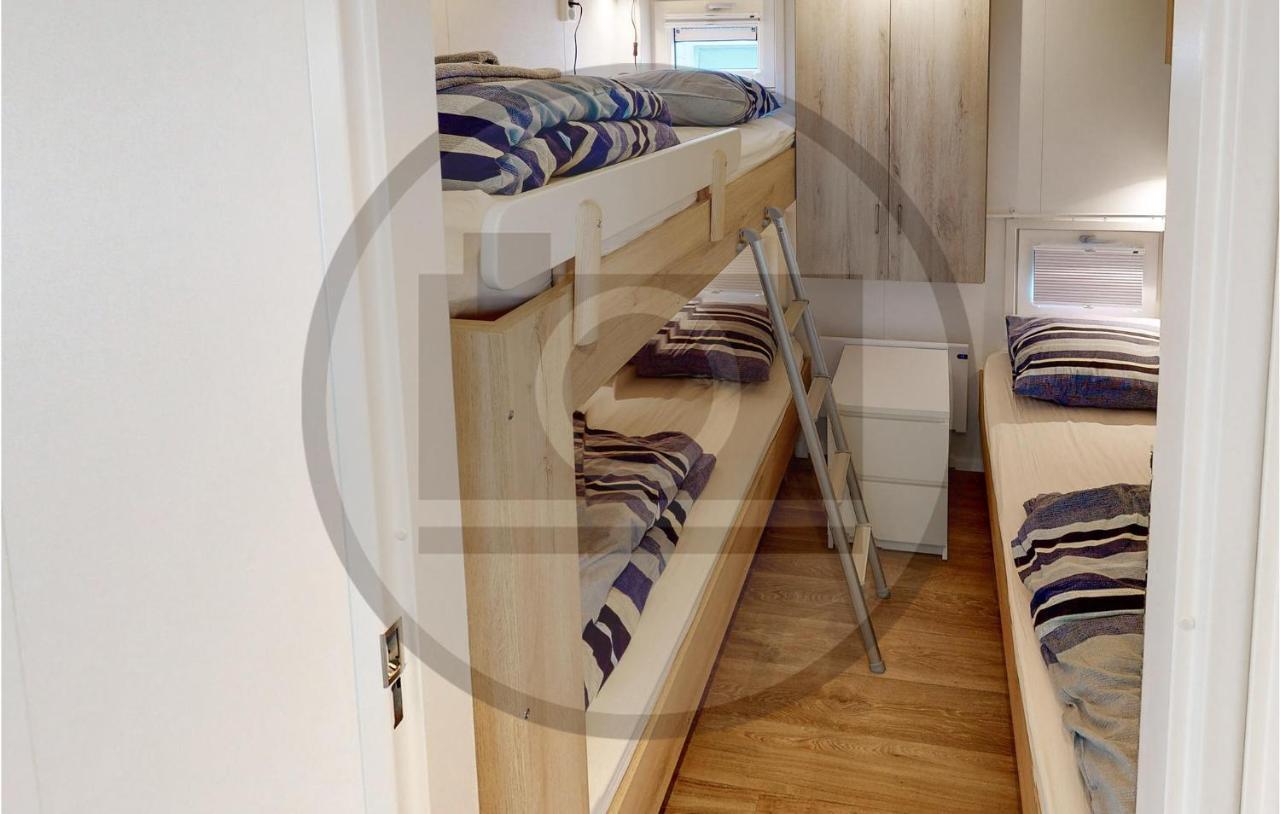 Stunning Ship In Aalsmeer With Kitchen מראה חיצוני תמונה